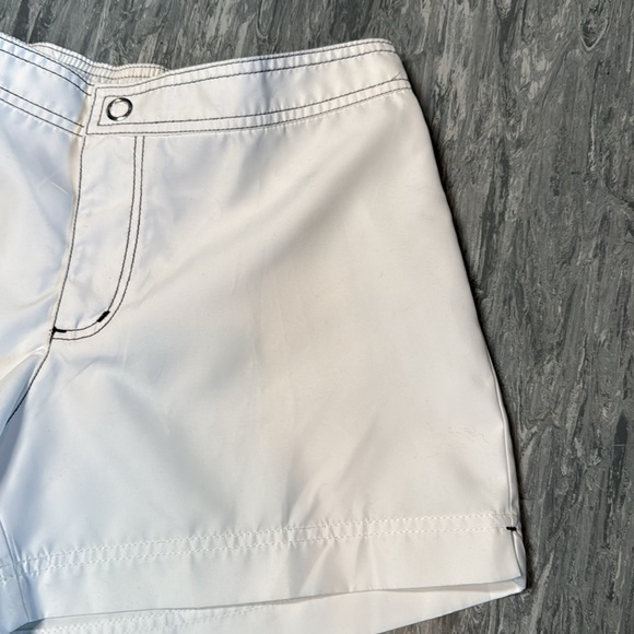 💜3/$15 Catalina White Women's Shorts - Picture 3 of 9